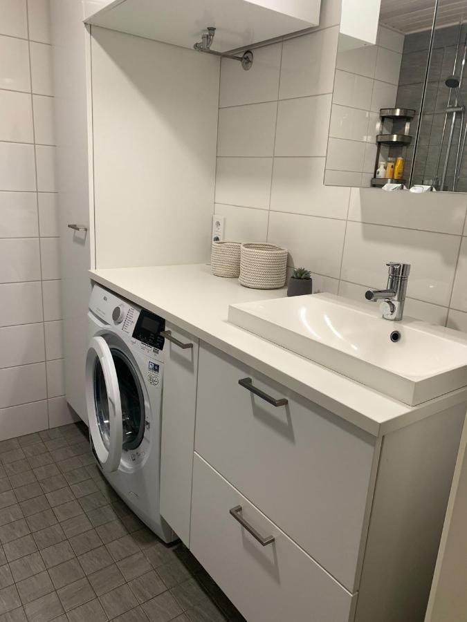 Modern One Bedroom Apartment Nearby Airport Vantaa Dış mekan fotoğraf